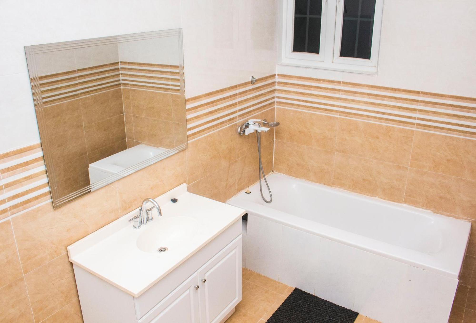 Adonai Luxe Apartment 테마 외부 사진